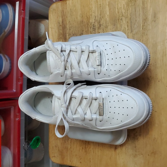 Nike AF1 - Picture 3 of 6